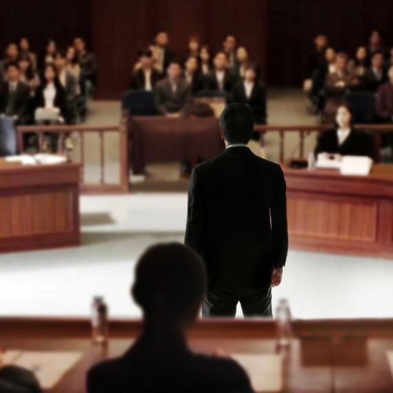 Representación legal a víctimas